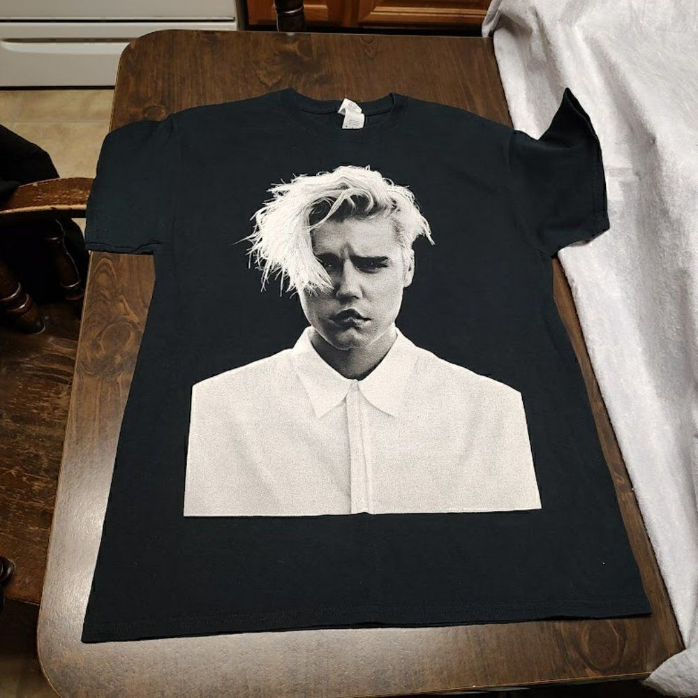 Justin Beiber Black Purpose Concert Shirt Size Women's M